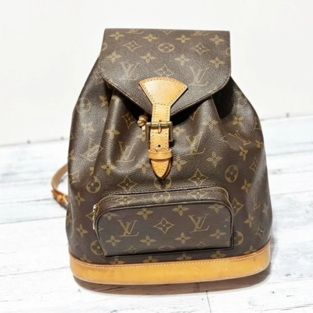 Louis Vuitton Monogram Monsieur MM Leather
Fabric Brown Backpack Purse - Picture 1 of 8